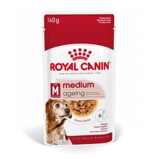 Royal Canin Medium Ageing sobre en salsa para perros